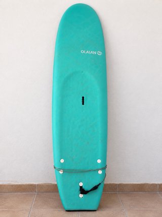 Tabla surf OLAIAN 7'5 con quillas y leash