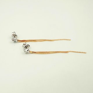 Pendientes Largos Diamante Oro 18K; 3,62g.