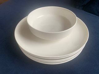 5 platos llanos grandes de porcelana Becara 1964