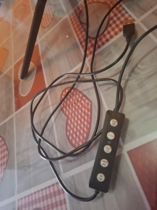 Trípode con Aro de Luz y Mando