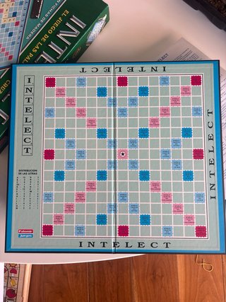 Intelect Luxe Juego de Palabras Cruzadas