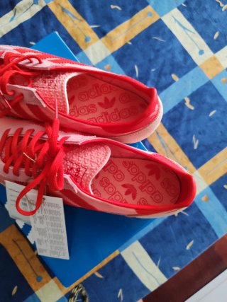 Zapatillas Adidas Rosas y Rojas