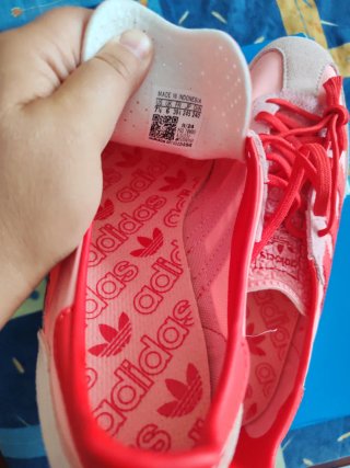 Zapatillas Adidas Rosas y Rojas