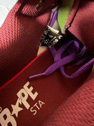 Zapatillas BAPE Oro/Morado. Precio negociable.