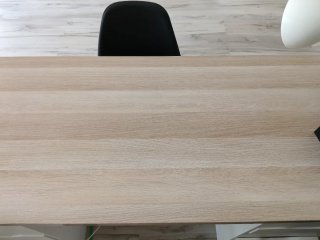 Escritorio IKEA 5 cajoneras madera y blanco