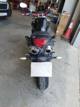 Moto Yamaha FZ6 N