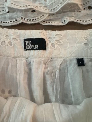 Conjunto blanco bordado top y falda