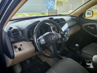 Toyota RAV4 2006