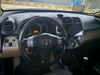Toyota RAV4 2006