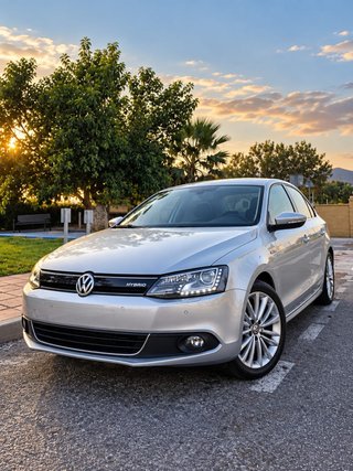 Volkswagen Jetta hybrido automatico
