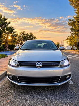 Volkswagen Jetta hybrido automatico