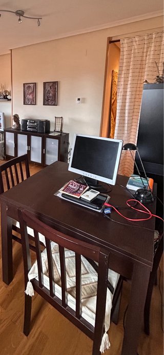 Mesa extensible IKEA madera