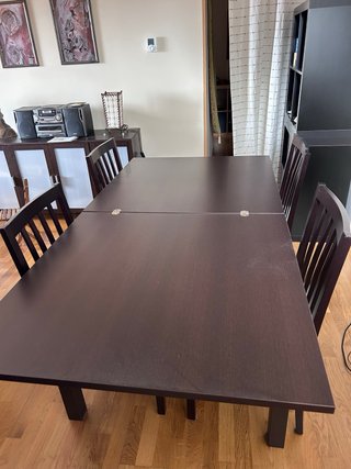 Mesa extensible IKEA madera