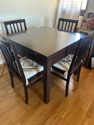 Mesa extensible IKEA madera
