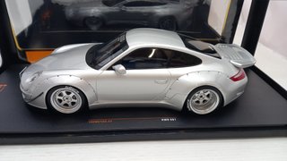 IXO18CMC166 Ixo Porsche RWB 997 1/18