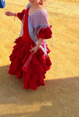 Traje de flamenca niña 7-8 años