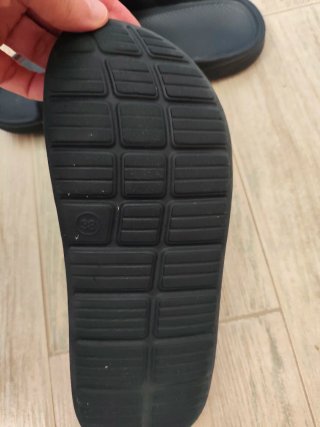 Chanclas de goma para niño, talla 32