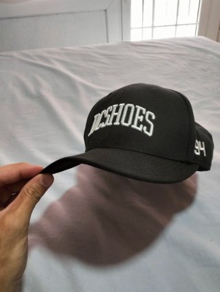 Gorra DC unisex regulable oficial