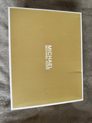 Sandalias Michael Kors Beige Talla 40 A ESTRENAR