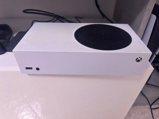 Xbox Series S Console Bianca