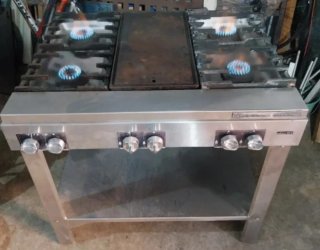Cocina Industrial Gas 4 Fuegos + Plancha