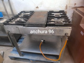 Cocina Industrial Gas 4 Fuegos y plancha