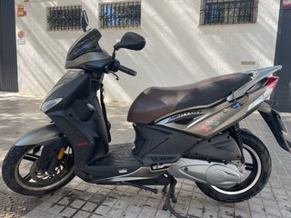 Kymco Agility City scooter; increible!! Nueva!!