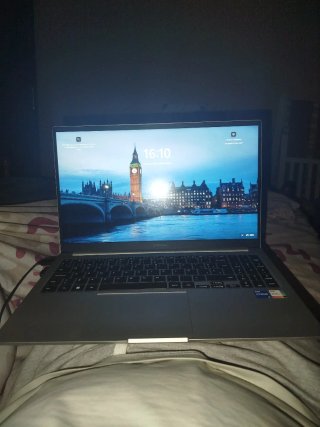 Samsung Galaxy Book 3 15.6 512GB SSD Plata