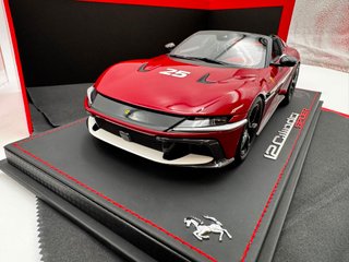 BBRP18251F BBR Ferrari 12 Cilindri Spider Rosso Ra