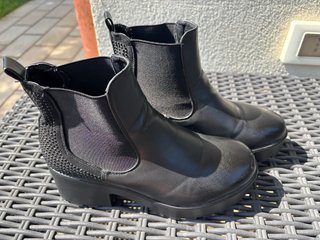 Stivaletti neri donna TG:38 con brillantini