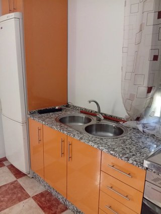 Cocina modular naranja (encimera+horno+vitro+camp)