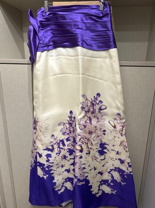 Vestido Patricia Avendaño Talla 40 Morado Blanco