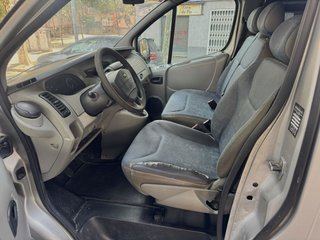 Nissan Primastar 2006 ETIQUETA B