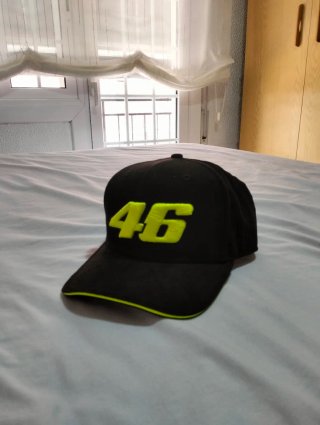 Gorra Oficial Rossi New Era 46