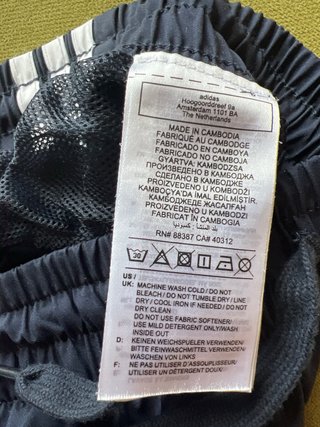 Pantalón corto deportivo Adidas azul