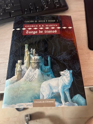 Canción de Hielo y Fuego I/ Juego de Tronos