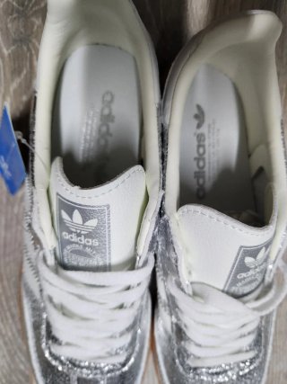 Zapatillas Adidas plateadas mujer talla 40