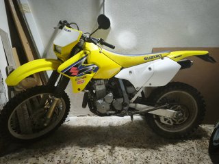 Suzuki DRZ 400 E