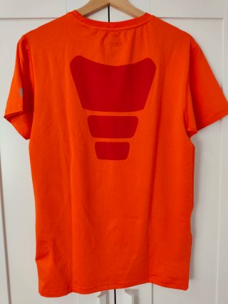 Camiseta running naranja hombre