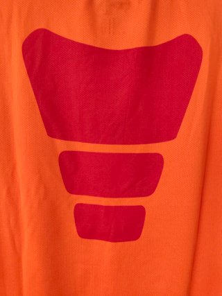 Camiseta running naranja hombre