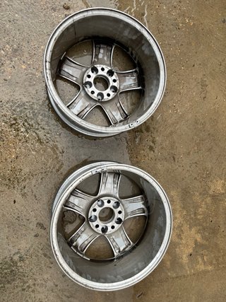 2 Llantas Mercedes Benz 6x16 (precio de la pareja)