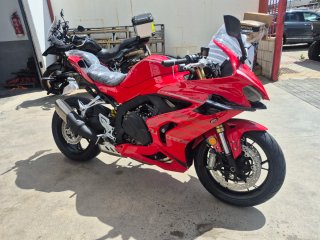 QJMOTOR SRK 800 RR