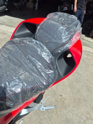 QJMOTOR SRK 800 RR