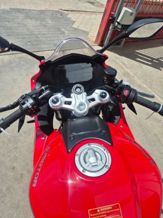 QJMOTOR SRK 800 RR