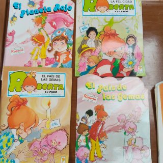 Colección cuentos antiguos Roberta y su panda