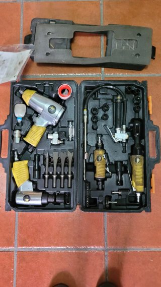 Pistola, carraca,Maletín Herramientas Neumáticas.