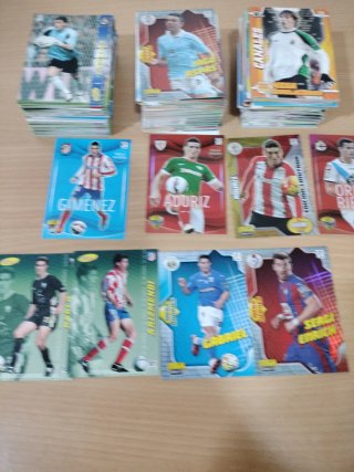 300 cartas oficiales de Panini Megacracks