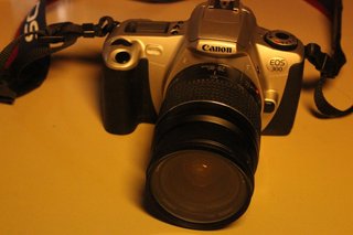 Cámara Analógica Canon EOS 300 Plata