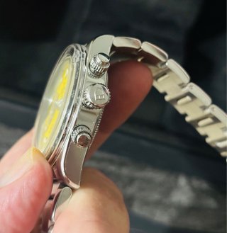 Tudor Chrono 39 Bumble Bee Amarillo