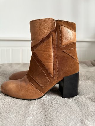 Botines Marrones de Cuero y Ante